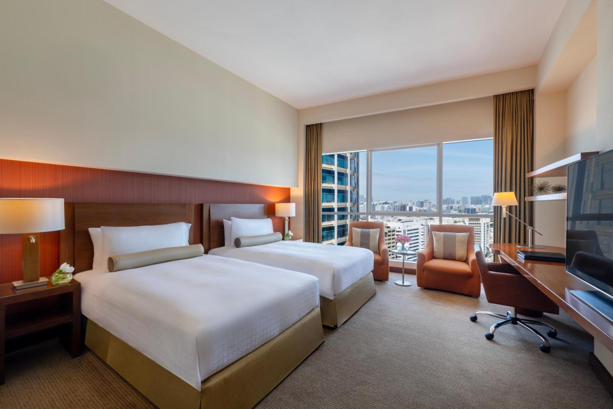 Grand Millennium Al Wahda And Executive Отель