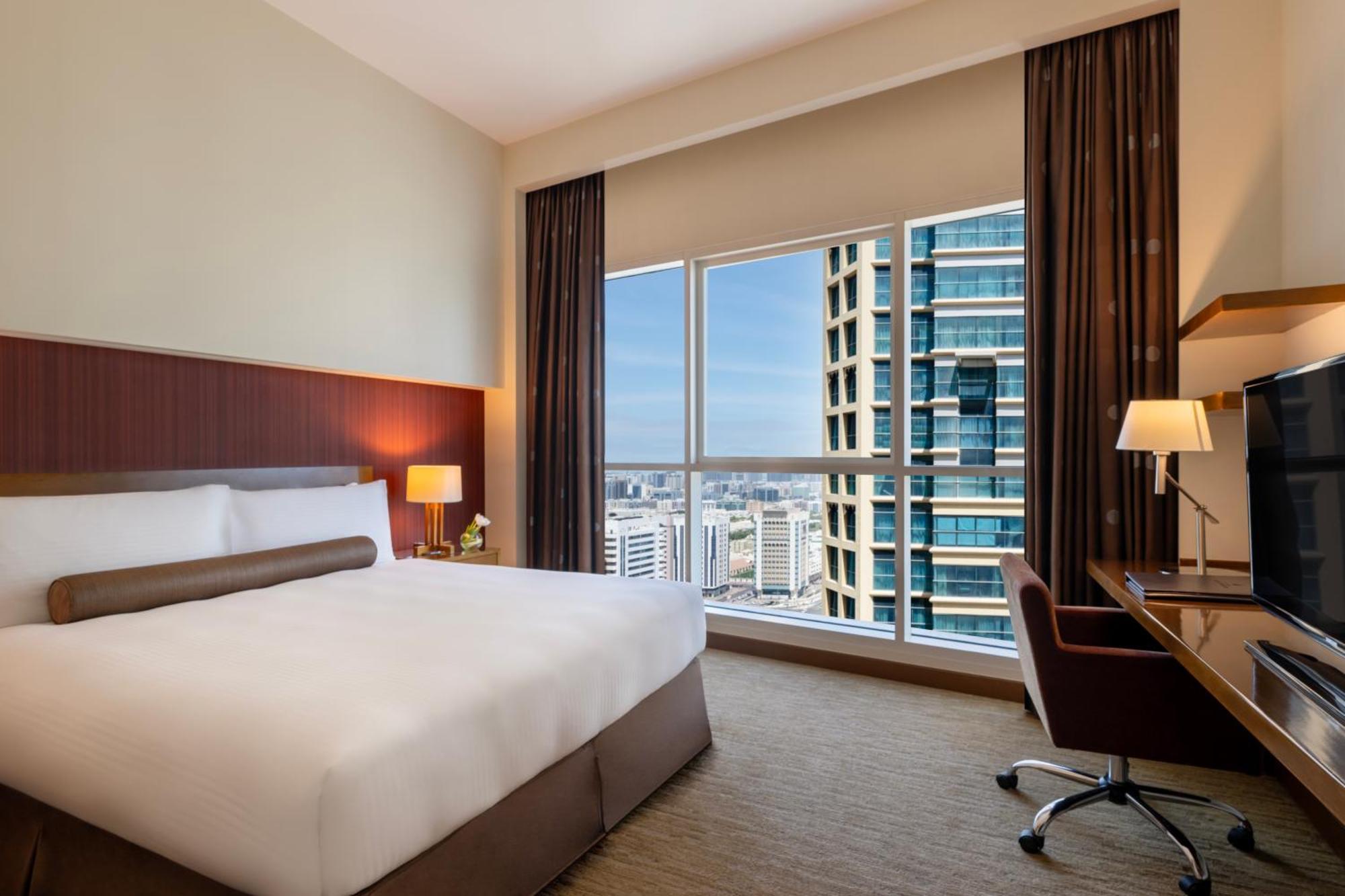 Отель Grand Millennium Al Wahda And Executive 5*
