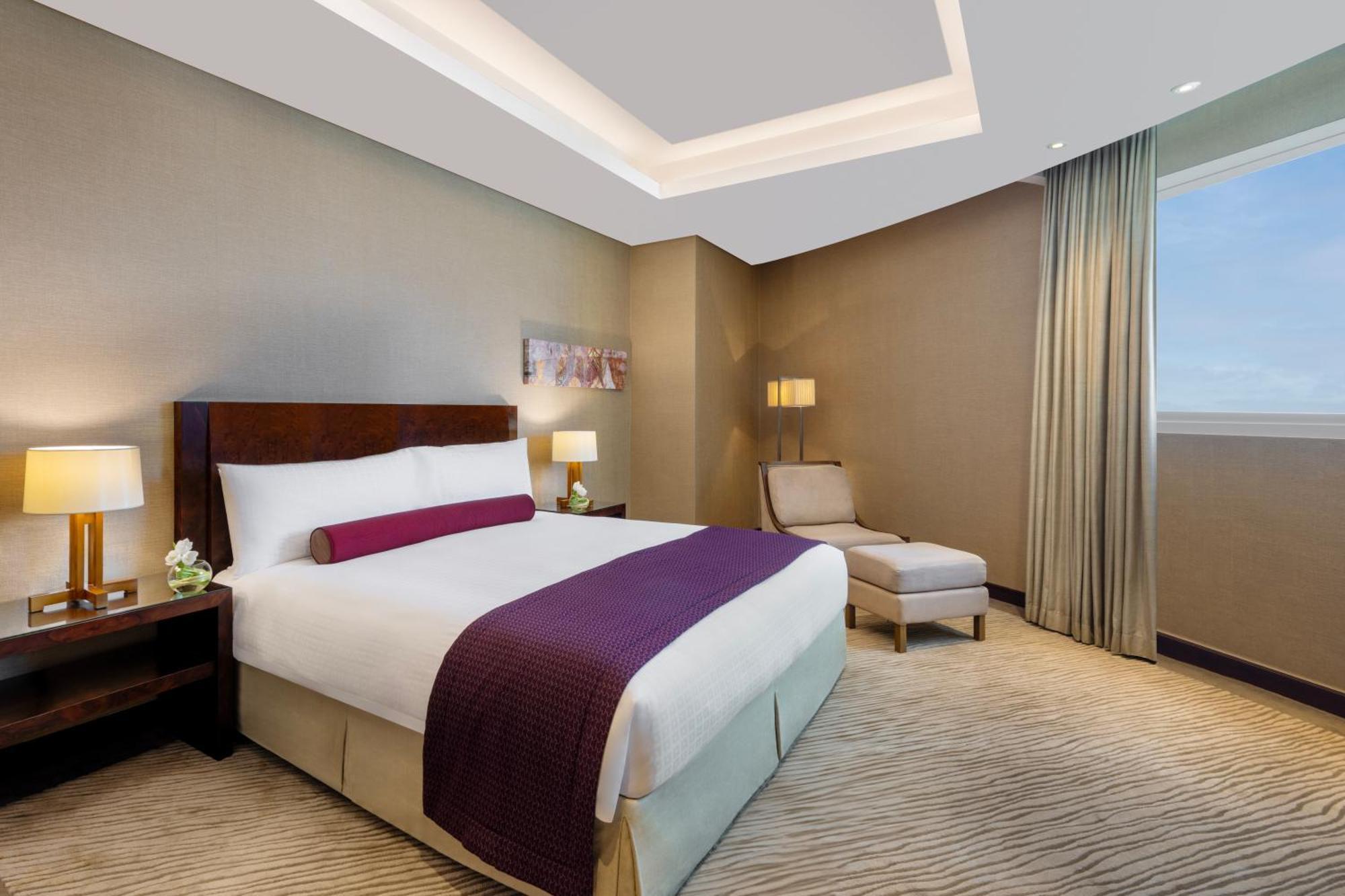 Grand Millennium Al Wahda Hotel&executive 5*